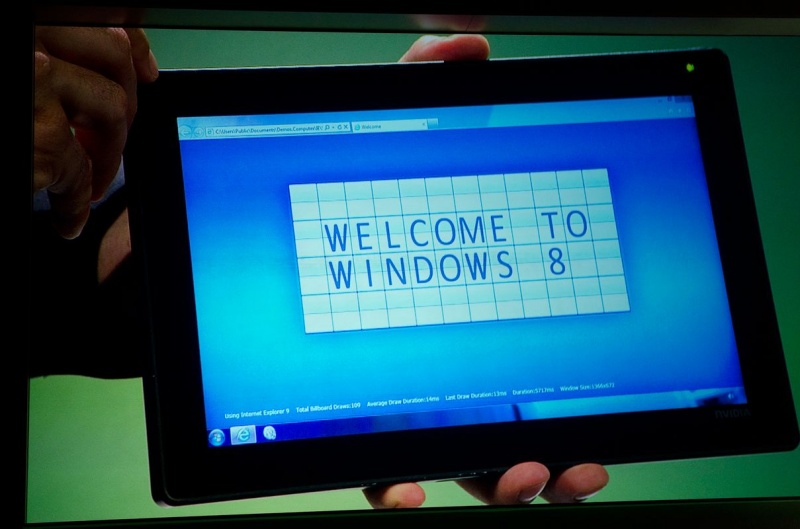 文件:Windows8 Build 7985 NVIDIA IE9.jpg