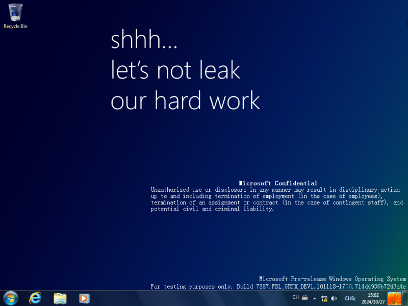文件:Windows 8 7887 desktop.png