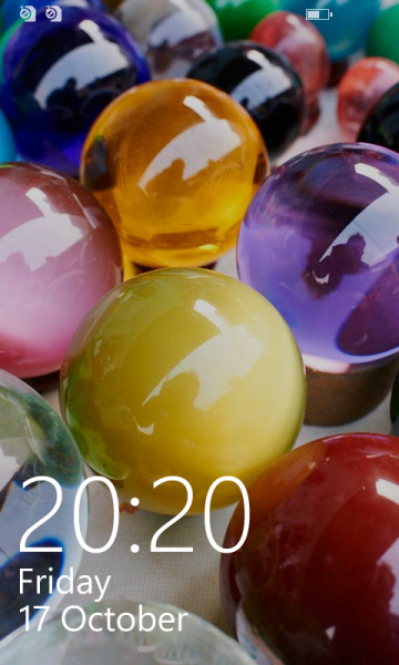 文件:WP-8.10.14198.294-lockscreen.png
